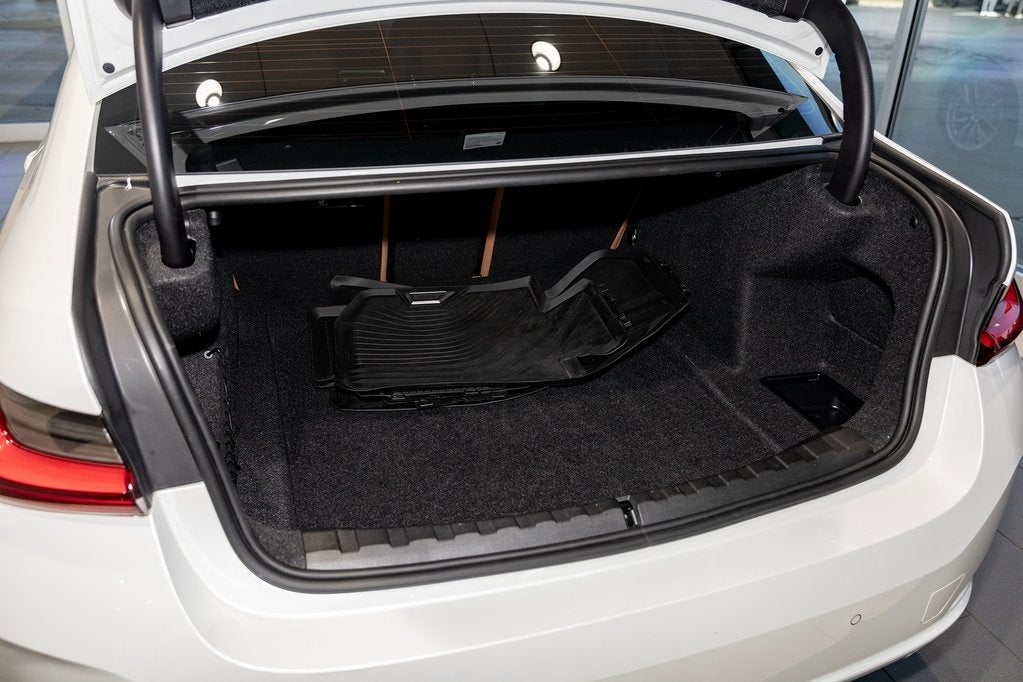 2023 BMW 330i xDrive 330i xDrive