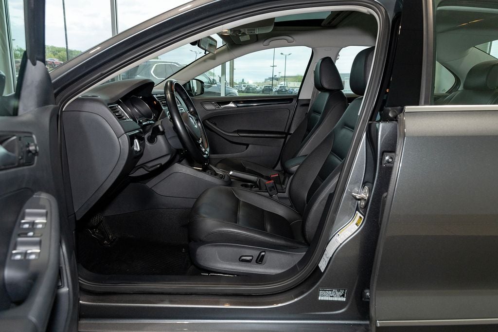 2017 Volkswagen Jetta 1.8T SEL