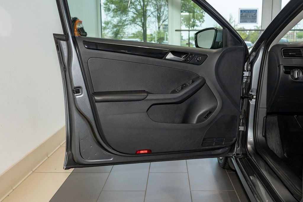 2017 Volkswagen Jetta 1.8T SEL