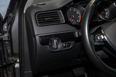2017 Volkswagen Jetta 1.8T SEL
