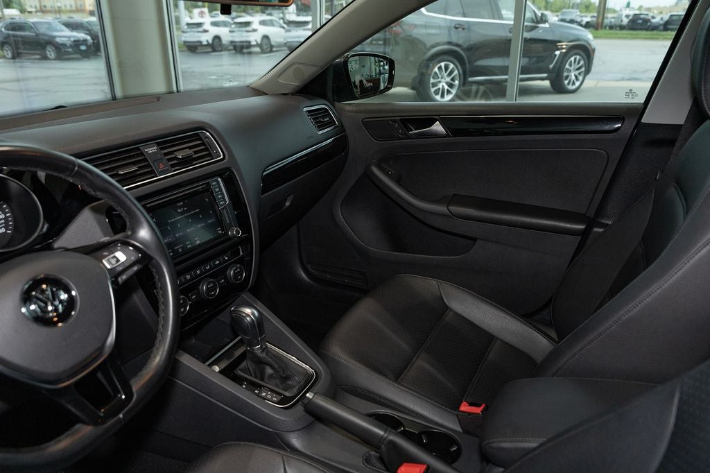 2017 Volkswagen Jetta 1.8T SEL