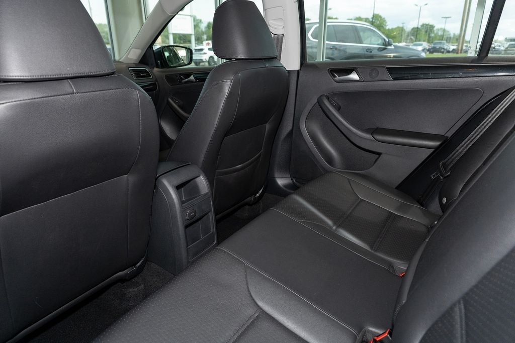 2017 Volkswagen Jetta 1.8T SEL