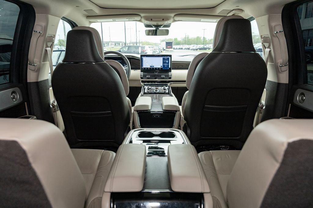 2024 Lincoln Navigator L Reserve