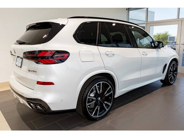 2026 BMW X5 M60i