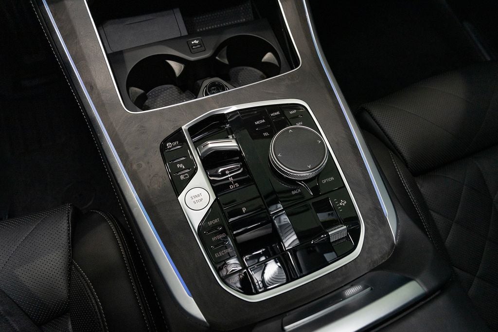 2025 BMW X5 xDrive50e