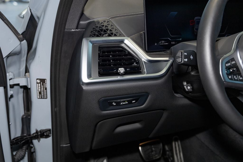 2025 BMW X5 xDrive50e
