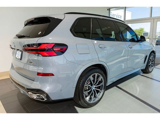 2025 BMW X5 xDrive50e