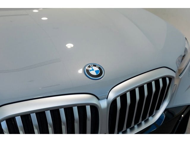 2025 BMW X5 xDrive50e
