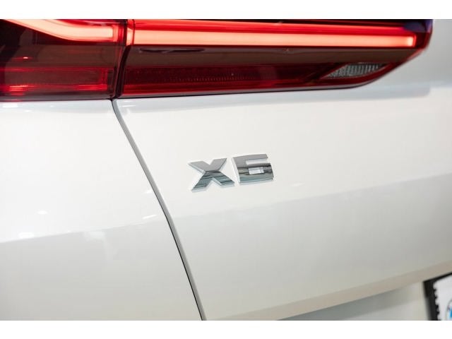 2026 BMW X6 M60i