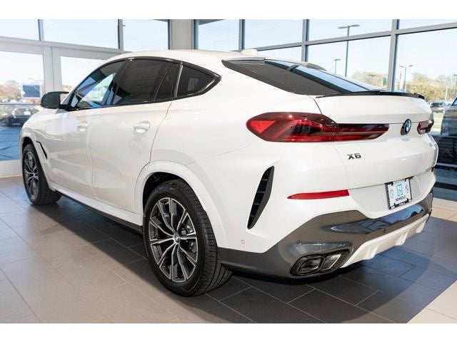 2026 BMW X6 M60i