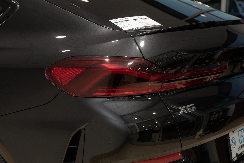 2026 BMW X6 M60i
