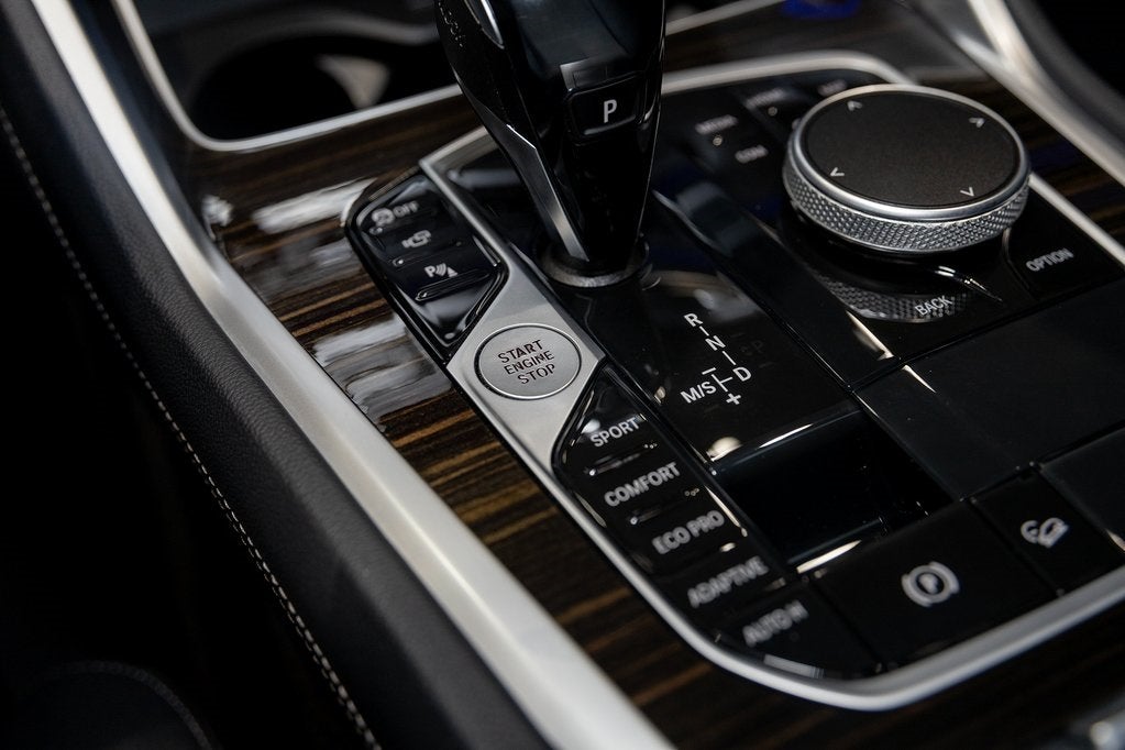 2021 BMW X6 xDrive40i