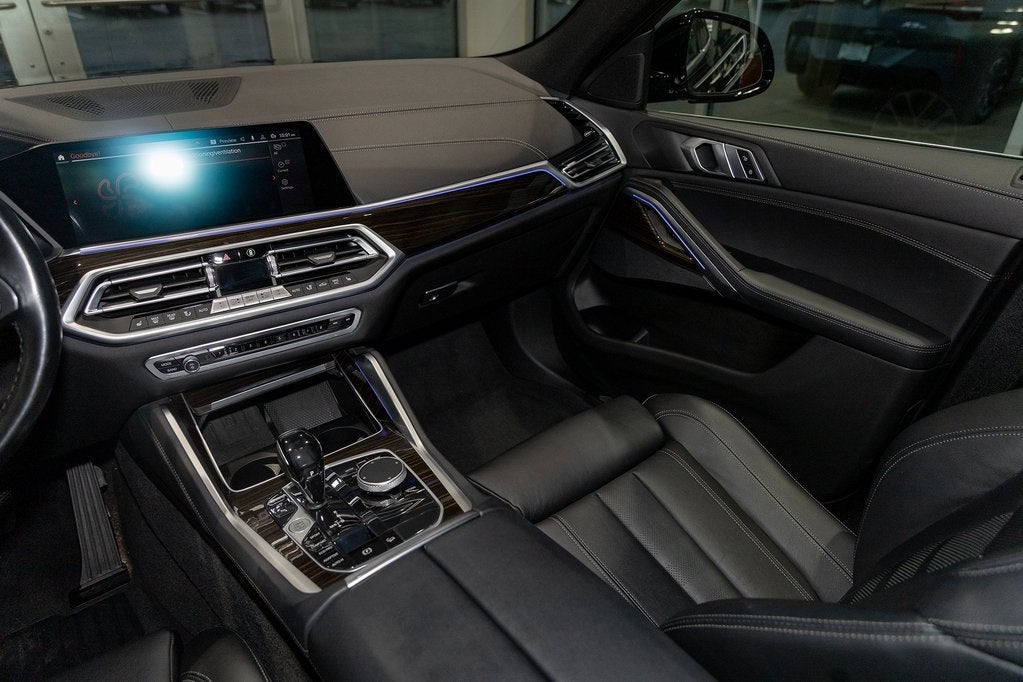 2021 BMW X6 xDrive40i