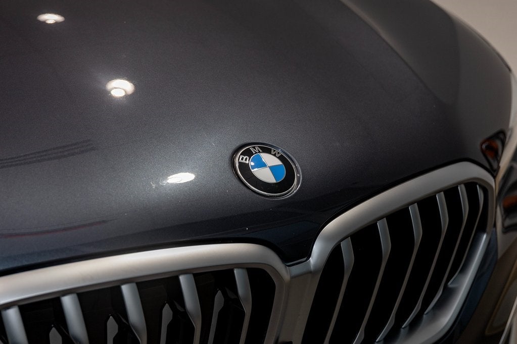 2021 BMW X6 xDrive40i