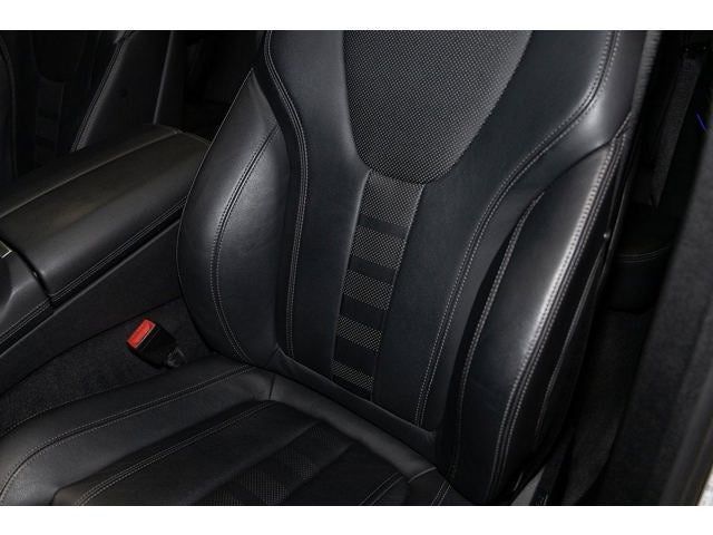 2021 BMW X6 xDrive40i