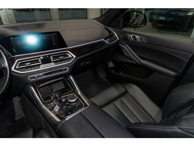 2021 BMW X6 xDrive40i