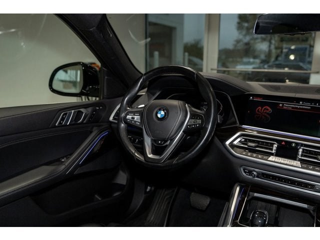 2021 BMW X6 xDrive40i