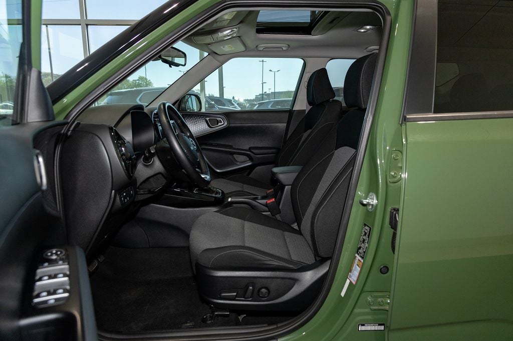 2022 Kia Soul EX