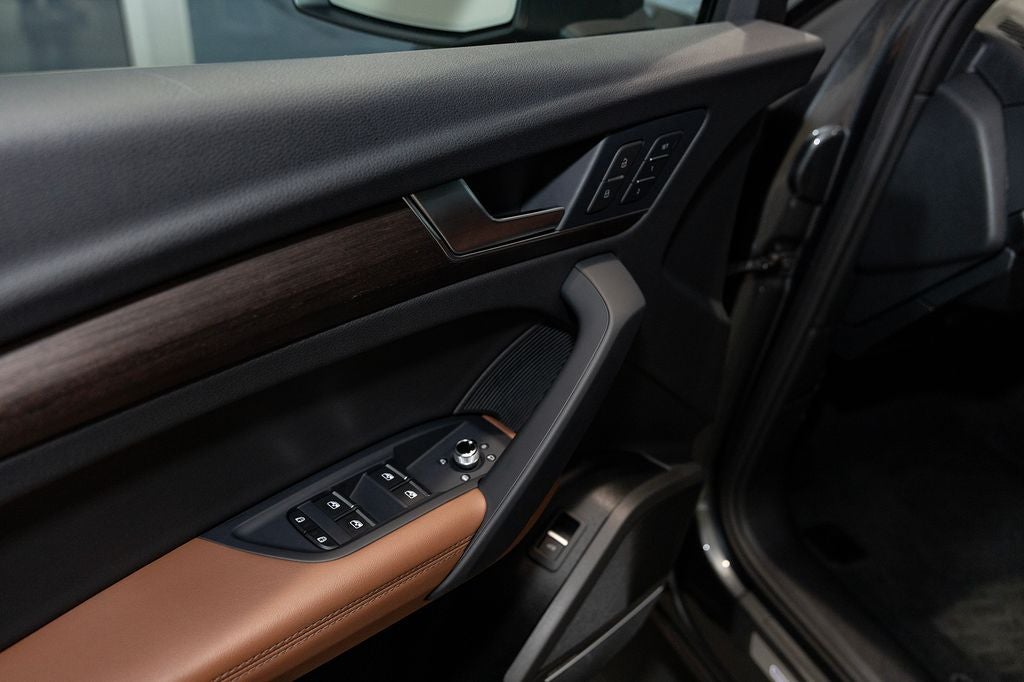 2024 Audi Q5 45 S line Premium Plus quattro