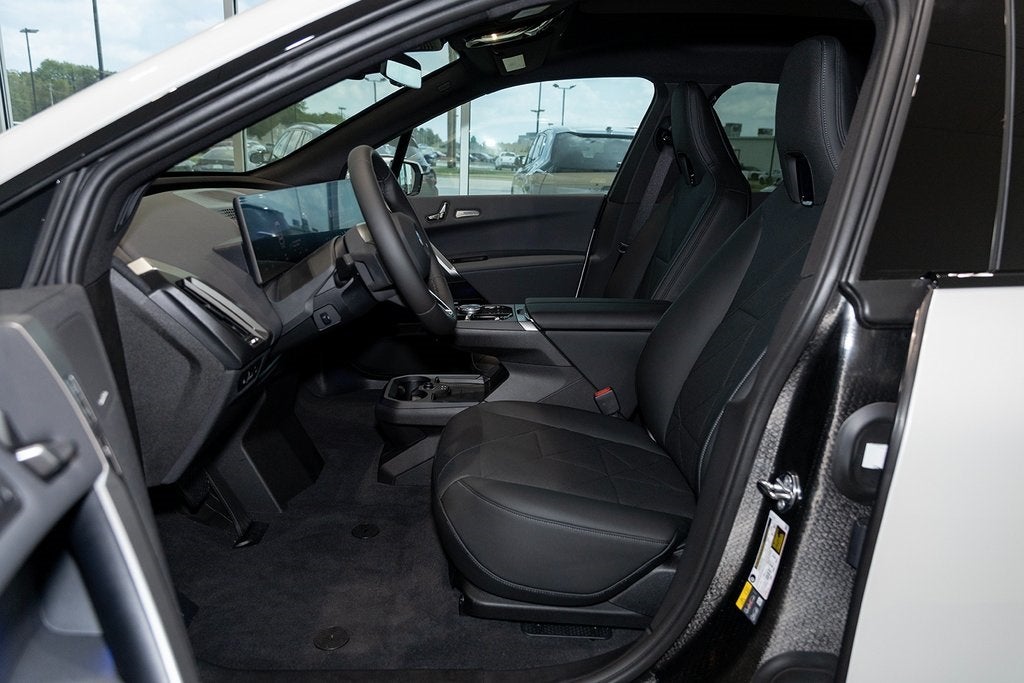 2025 BMW iX xDrive50