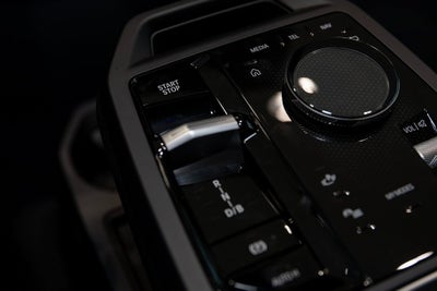 2025 BMW iX xDrive50