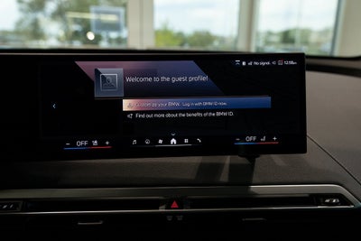 2025 BMW iX xDrive50