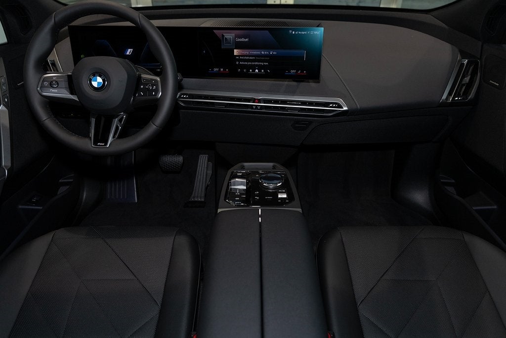 2025 BMW iX xDrive50