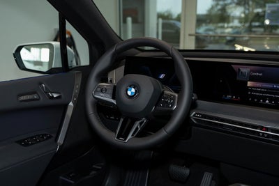 2025 BMW iX xDrive50
