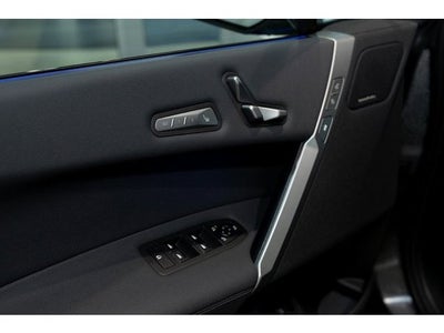 2025 BMW iX xDrive50