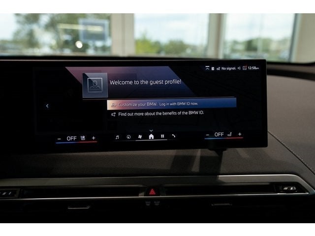 2025 BMW iX xDrive50