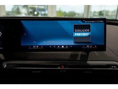 2025 BMW iX xDrive50