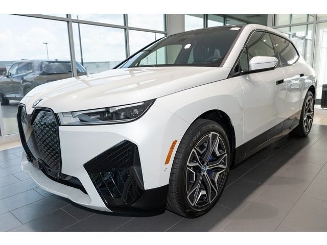 2025 BMW iX xDrive50