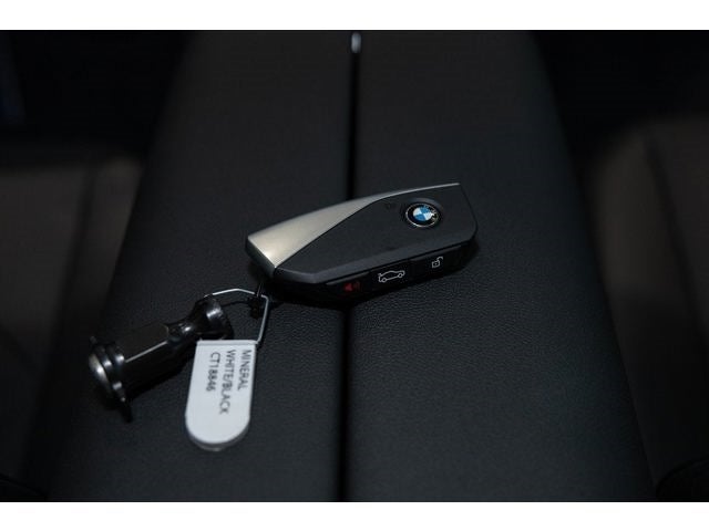 2025 BMW iX xDrive50