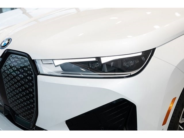 2025 BMW iX xDrive50