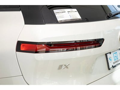 2026 BMW iX xDrive45