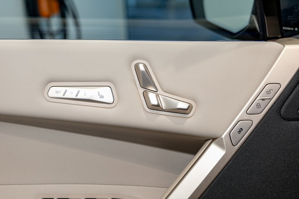 2026 BMW iX xDrive45