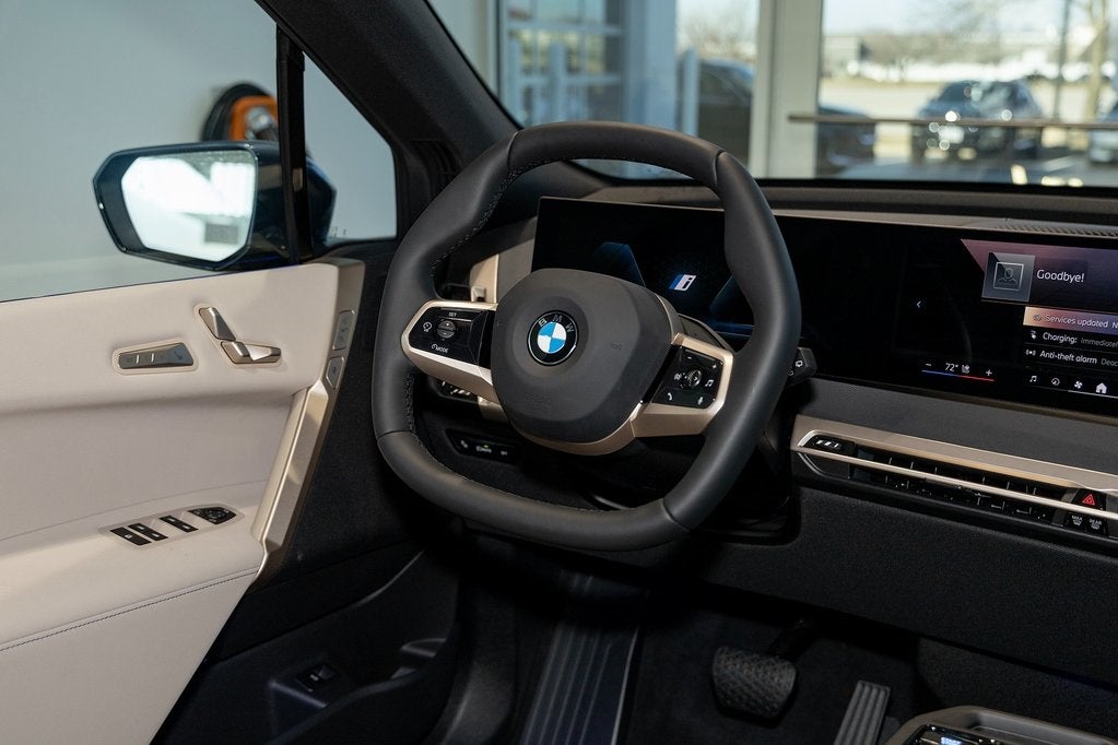 2026 BMW iX xDrive45