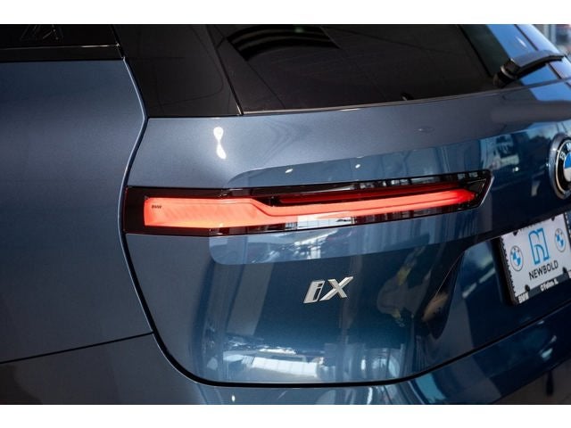 2026 BMW iX xDrive45
