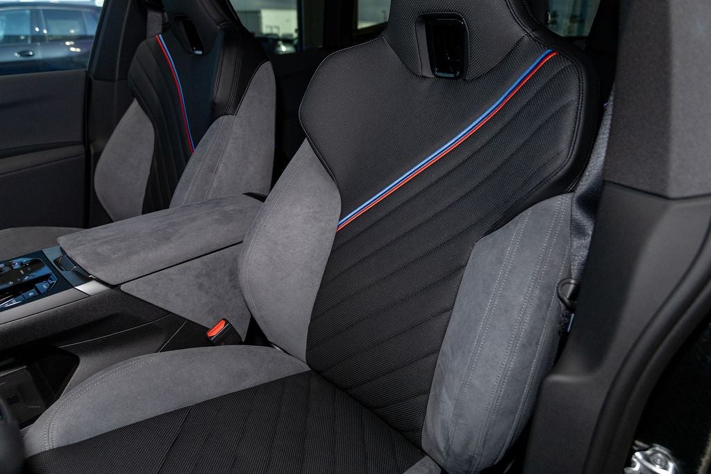 2026 BMW iX xDrive60