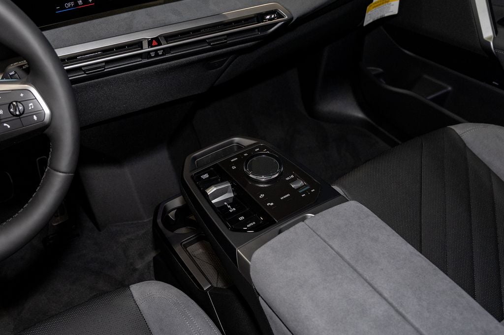 2026 BMW iX xDrive60