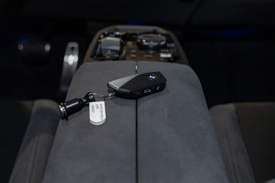 2026 BMW iX xDrive60