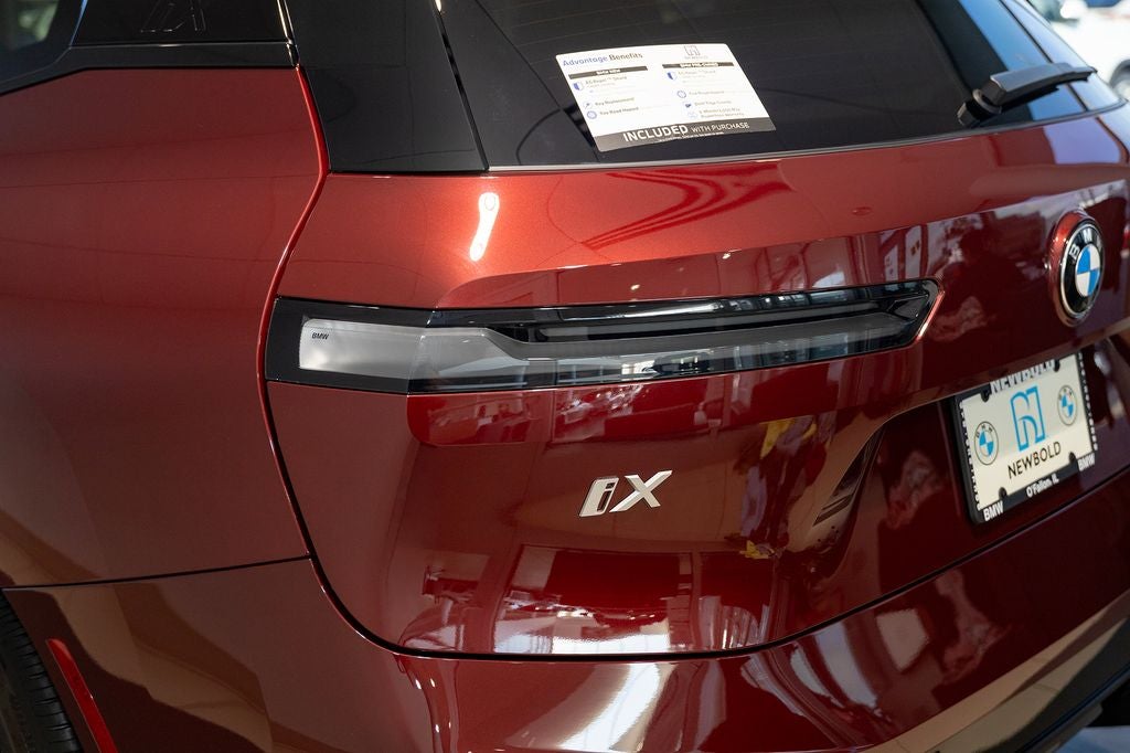 2026 BMW iX xDrive60