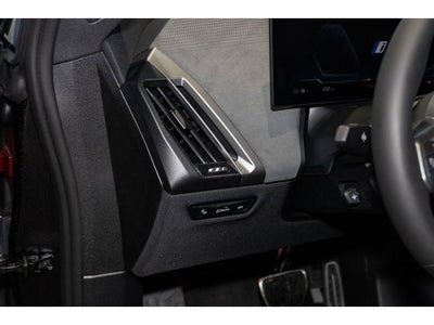2026 BMW iX xDrive60
