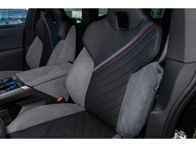 2026 BMW iX xDrive60