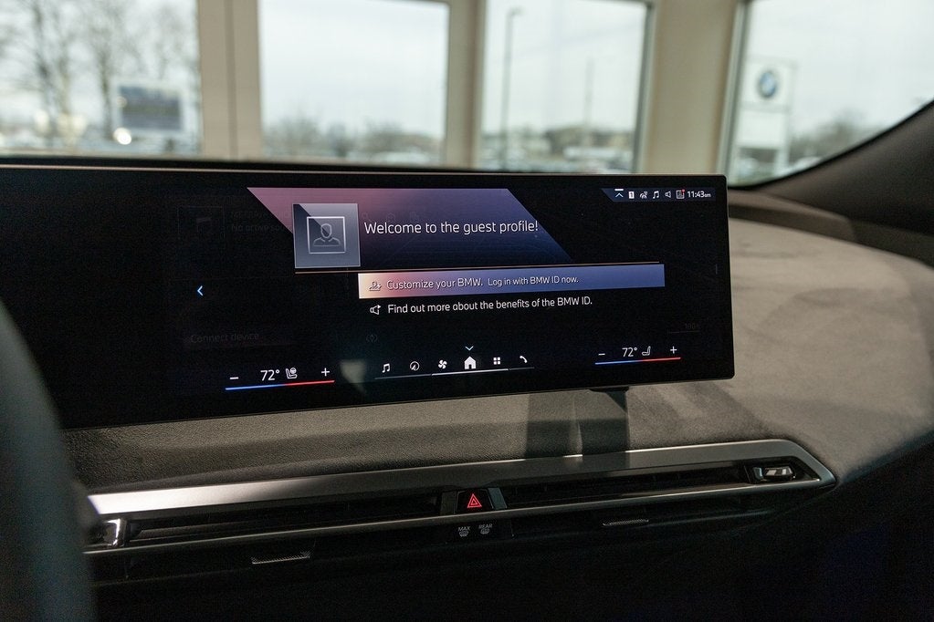 2026 BMW iX xDrive60