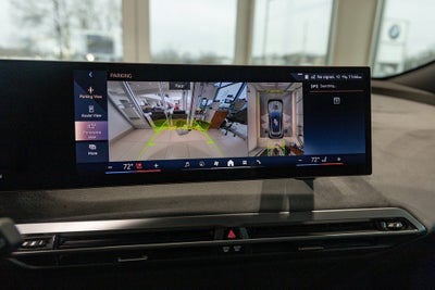 2026 BMW iX xDrive60