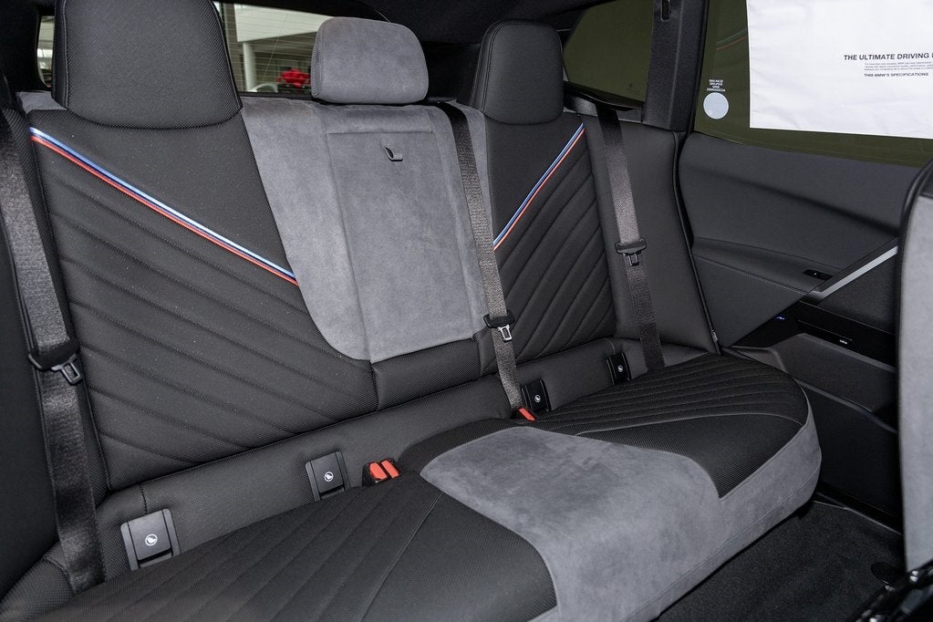 2026 BMW iX xDrive60