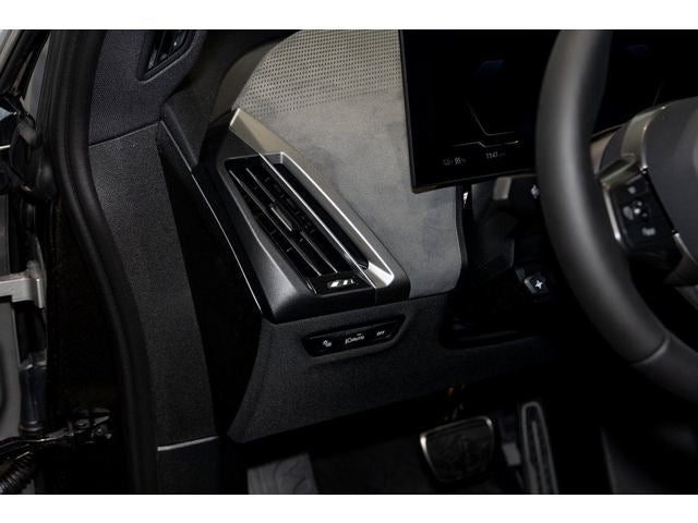 2026 BMW iX xDrive60