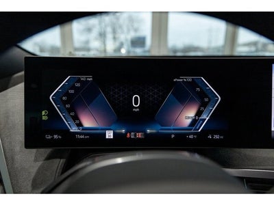 2026 BMW iX xDrive60