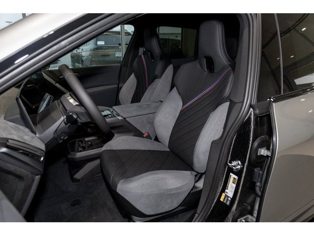 2026 BMW iX xDrive60